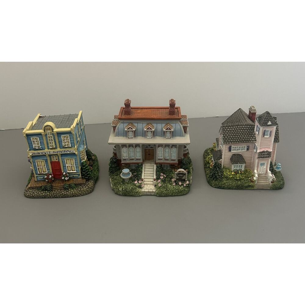 3 Liberty Falls International Resources Miniature Buildings Houses VTG - READ #3